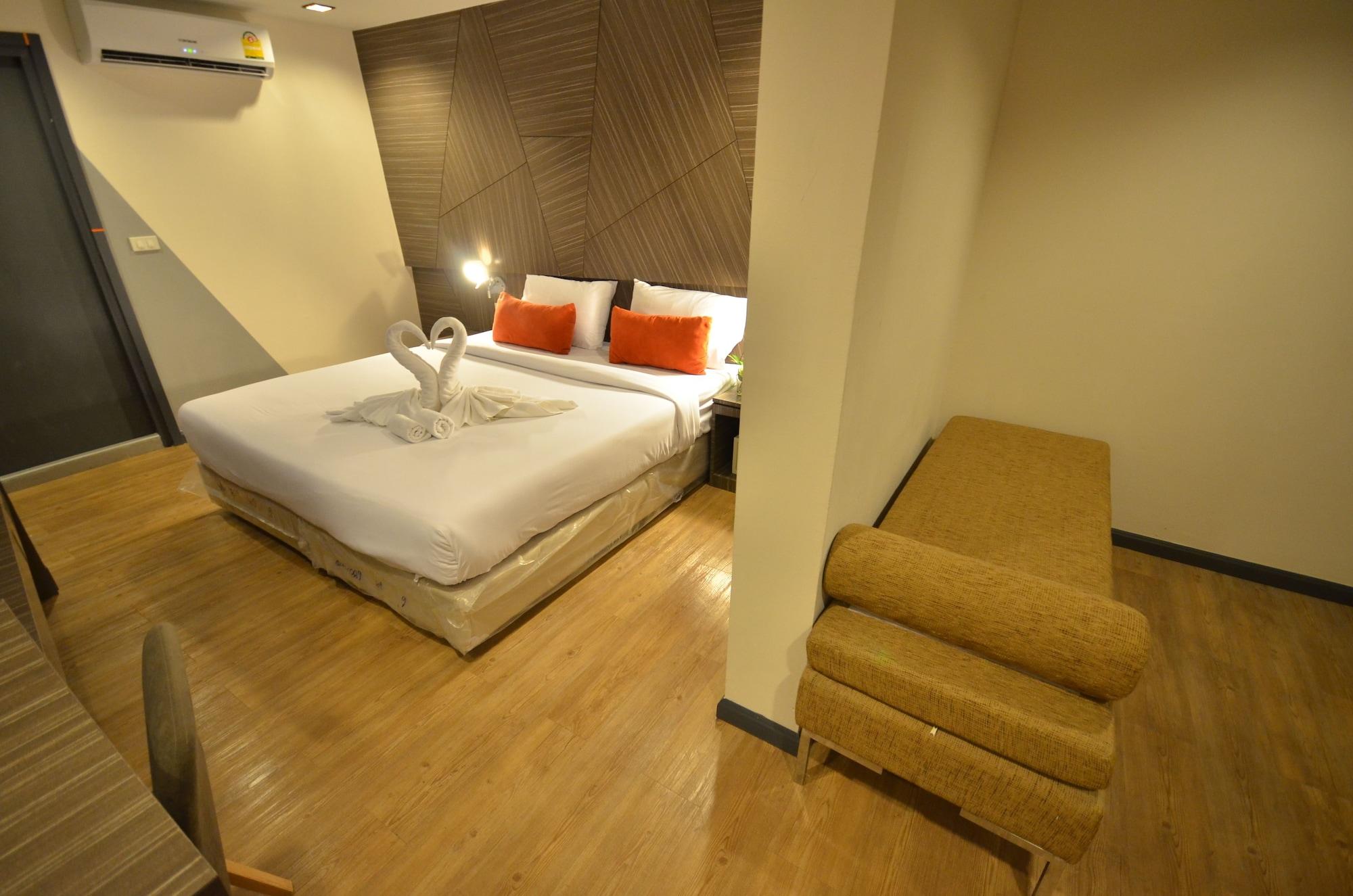 H2 Hotel Bangkok Buitenkant foto