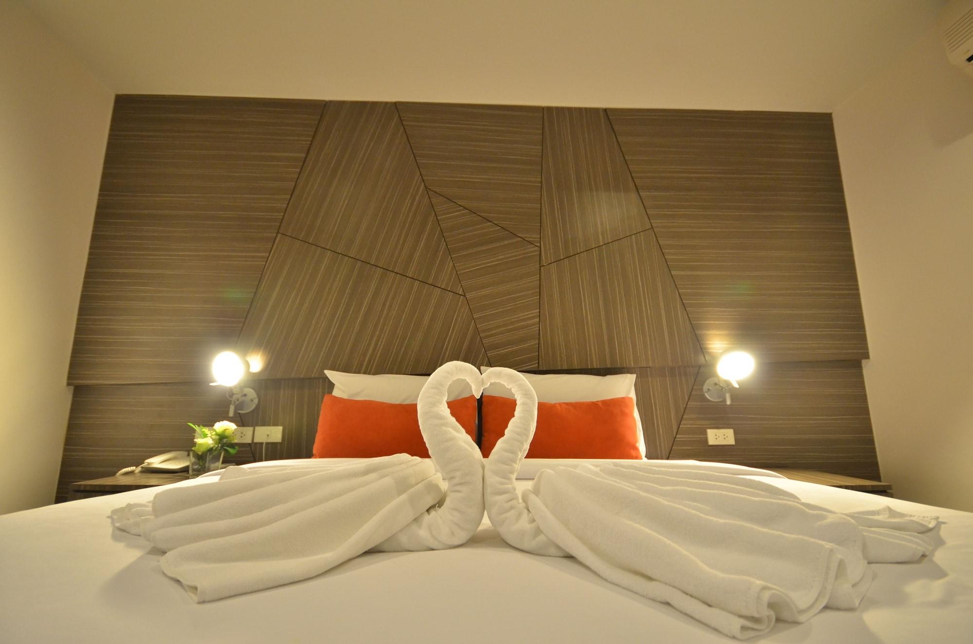 H2 Hotel Bangkok Buitenkant foto