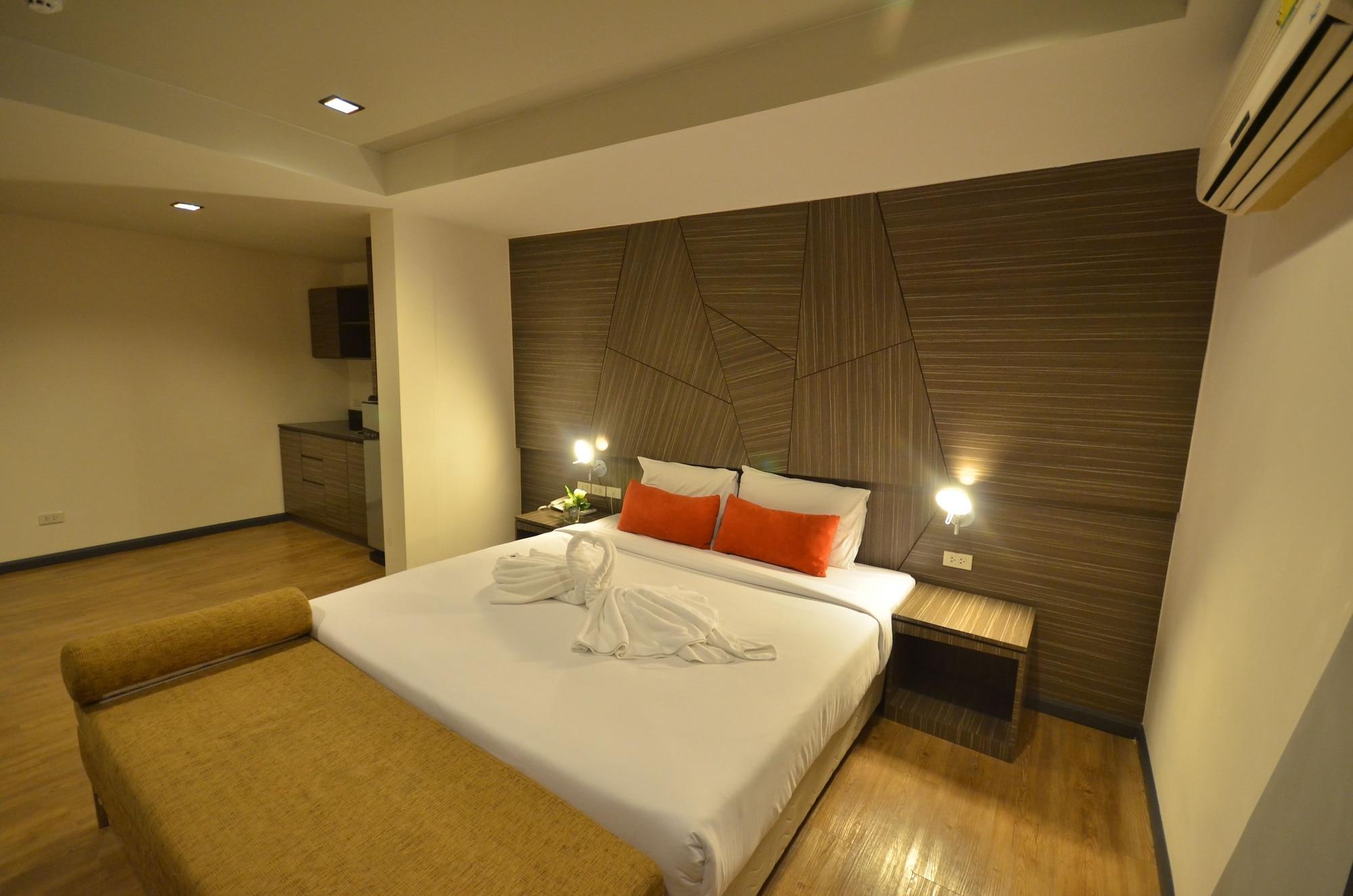 H2 Hotel Bangkok Buitenkant foto