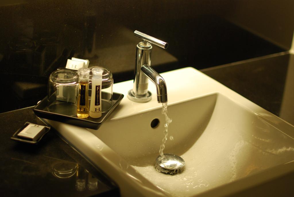 H2 Hotel Bangkok Kamer foto